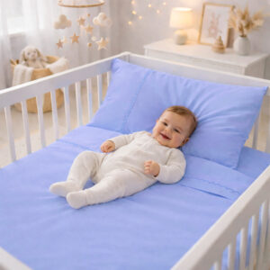 Juego de sábanas azul con bordado para cunas