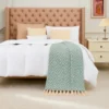 Pie de Cama Decorativo Zig Zag Color Menta con Flecos Casa LiLe