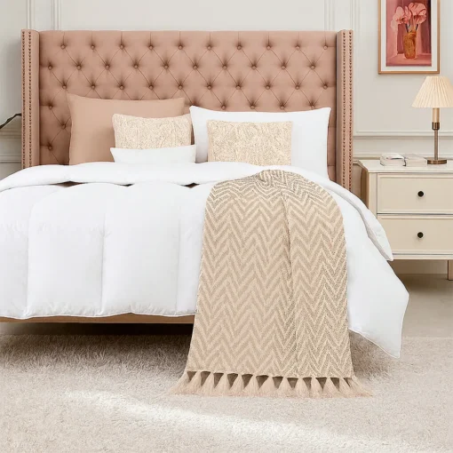 Pie de Cama Decorativo Zig Zag Beige con Flecos Casa LiLe
