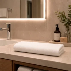 Toalla de Cuerpo Blanca 70x140cm 100% Algod n Varios Gramajes | Colecci n Hotelera Casa LiLe
