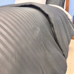 Alternative view of Combo duvet más plumón negro embozado