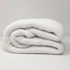 Combo LIL Blanco - Plum n + Juego de Duvet + Almohada + Cobija Bunny Casa LiLe