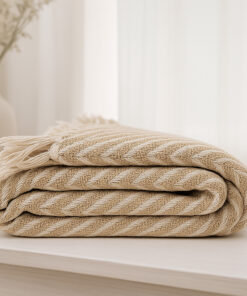 Alternative view of Pie de Cama Decorativo Zig Zag Beige con Flecos