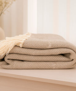 Alternative view of Pie de Cama Decorativo Rombo Beige con Flecos