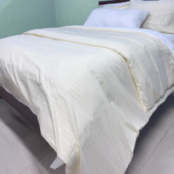 Alternative view of Combo duvet más plumón beige embozado