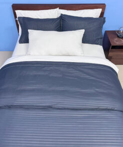 Combo duvet más plumón azul oscuro embozado