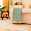 Pie de Cama Decorativo Zig Zag Color Menta con Flecos Casa LiLe
