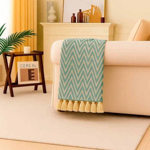Pie de Cama Decorativo Zig Zag Color Menta con Flecos Casa LiLe