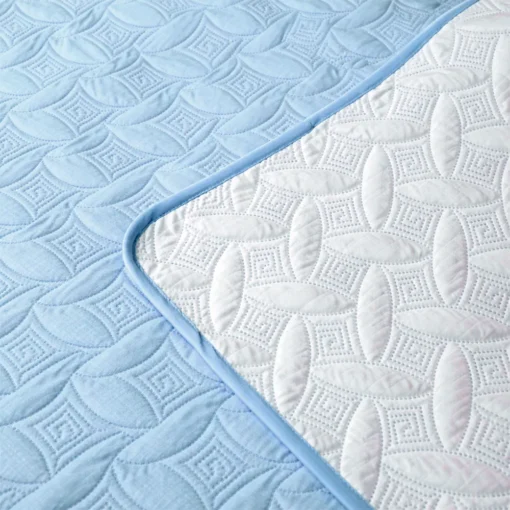 Cubrelecho Infantil Doble Faz Azul Celeste y Blanco Casa LiLe