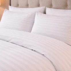 Duvet Hotelero Blanco 250 Hilos Polialgod n Premium 60/40 + Fundas Casa LiLe