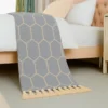 Pie de Cama Decorativo Rombo Azul Gris ceo con Flecos Casa LiLe
