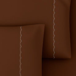 Juego de sábanas café