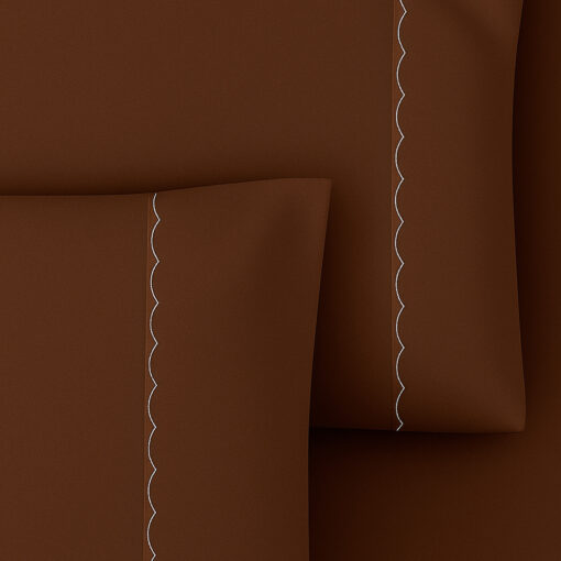 Juego de sábanas café
