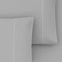 Juego de sábanas gris