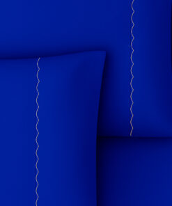 Juego de sábanas azul rey