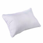 Almohada blanca para dormir con fibra siliconada