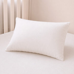 Almohada para bebé blanca en fibra siliconada
