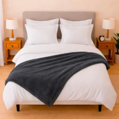 Combo LIL Blanco - Plum n + Juego de Duvet + Almohada + Cobija Bunny Casa LiLe