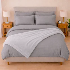 Combo LIL Gris Claro Premium - Plum n + Juego de Duvet + Almohada + Cobija Bunny Casa LiLe