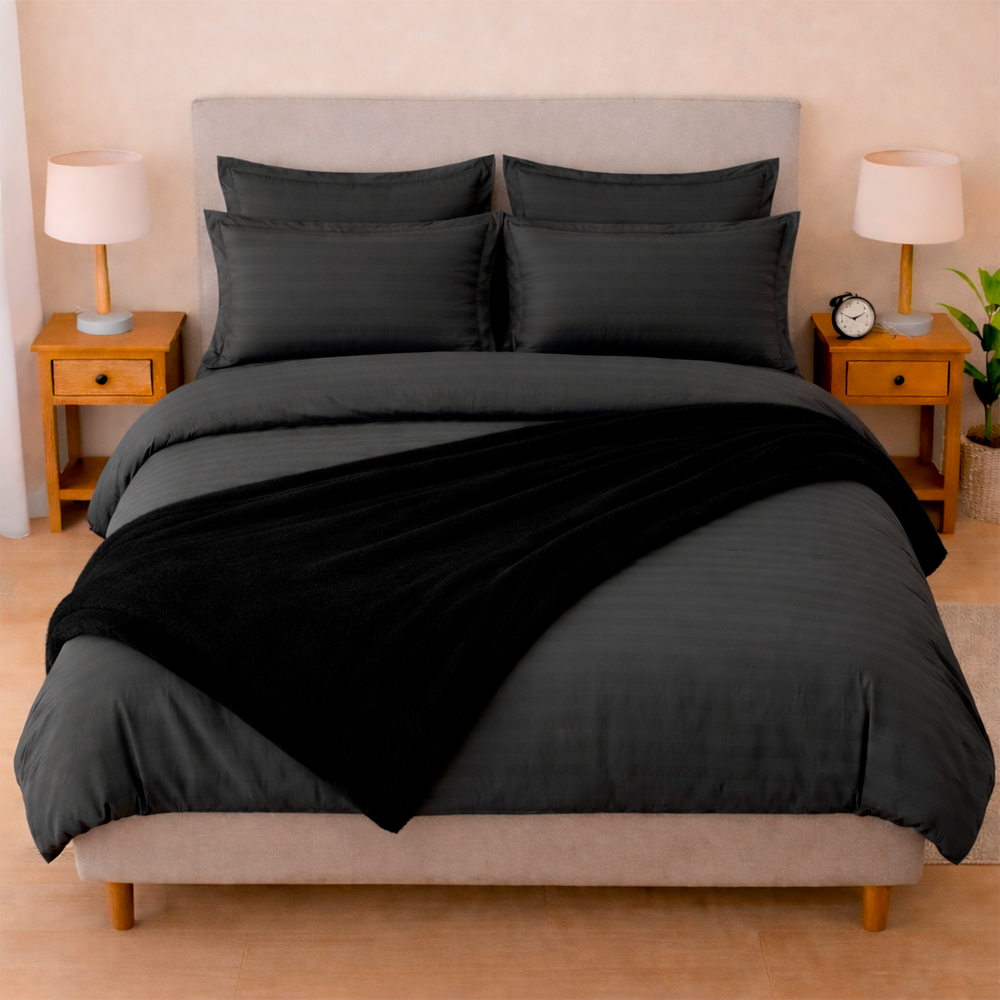 Combo LILÉ Gris Oscuro Premium – Plumón + Juego de Duvet + Almohada + Cobija Bunny