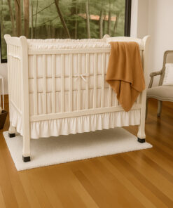 Bumper para cuna blanco con boleros