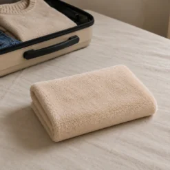 Cobija Viajera Beige Piel de Conejo Sint tico Tipo B (Con Imperfecciones) Casa LiLe