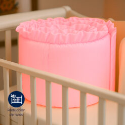 Bumper para cuna rosado con boleros