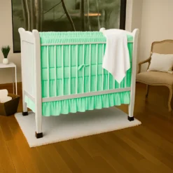 Bumper para cuna con boleros verde Casa LiLe